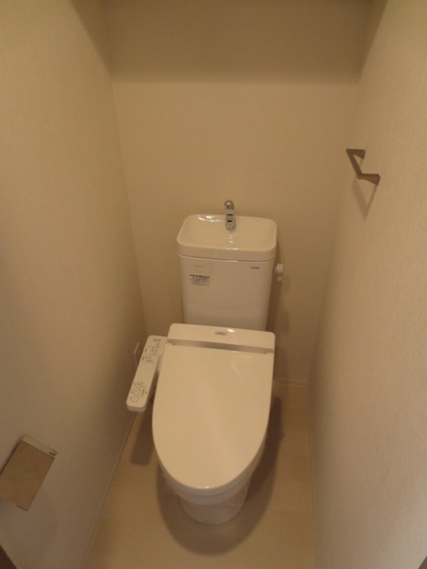 トイレ ﾒｲﾝｽﾃｰｼﾞ大阪North Mark(405)