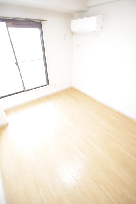 居室 サンロイヤル柴島パート３