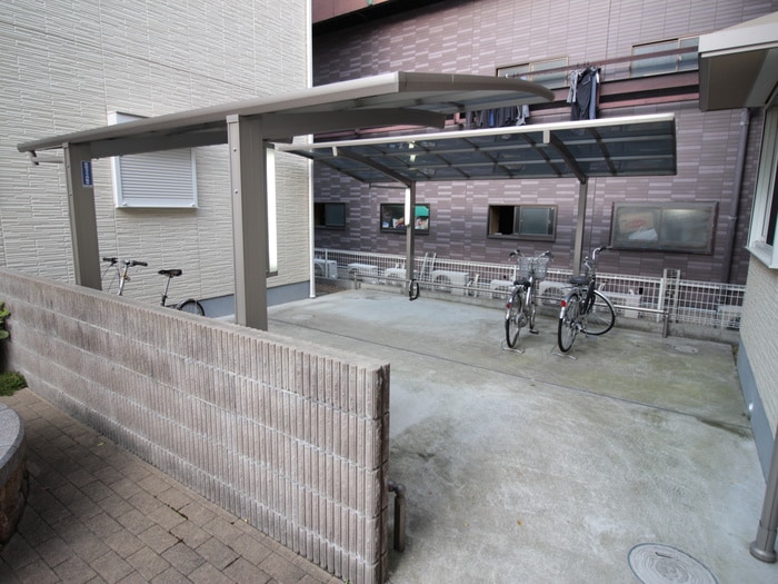 駐輪場 豊川モリハイツ