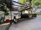 バイク置き場 空港・リブレ大阪屋