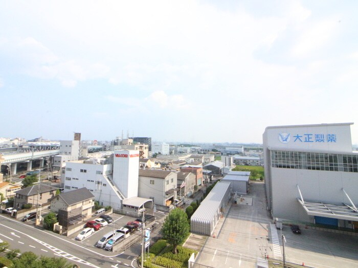 室内からの展望 空港・リブレ大阪屋