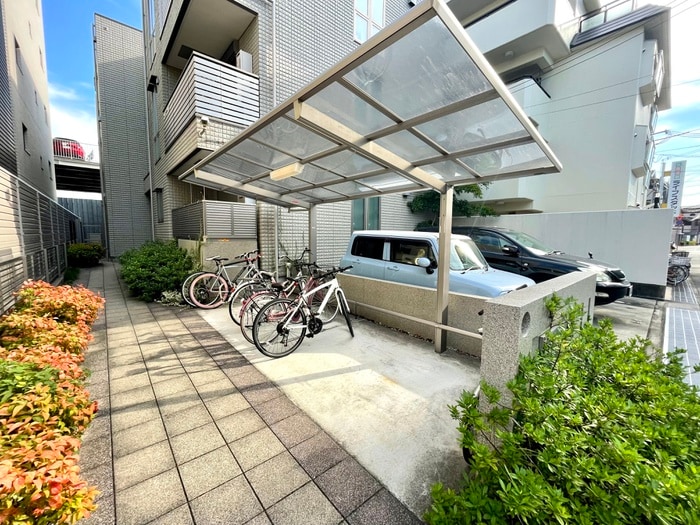 駐輪場 ネオメゾン東灘