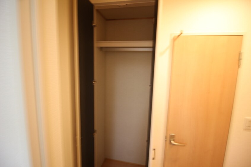 収納 ネオメゾン東灘