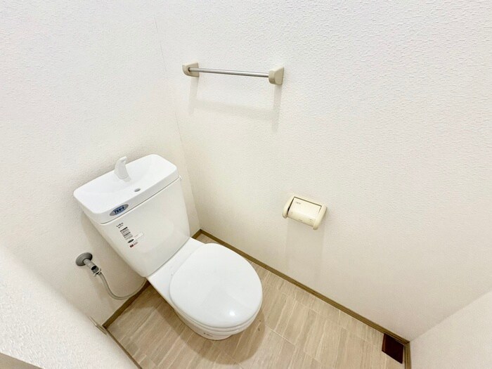 トイレ ウエストリバー