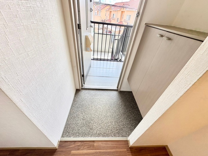 玄関 ウエストリバー