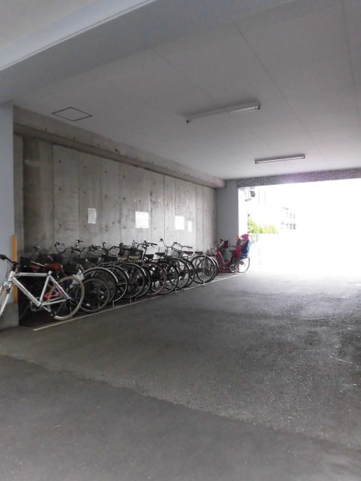 駐輪場 プランド－ル中川