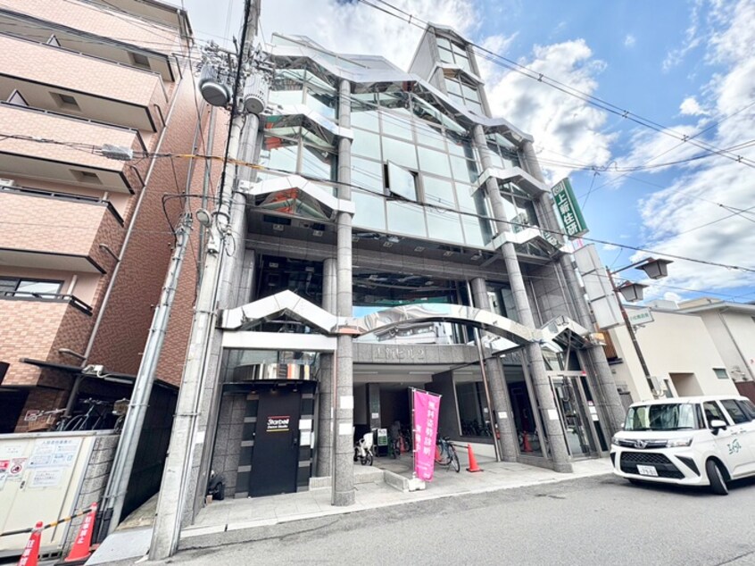 外観写真 上新ビル　上新庄