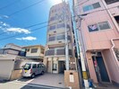 ラ･ファミリア山坂の外観