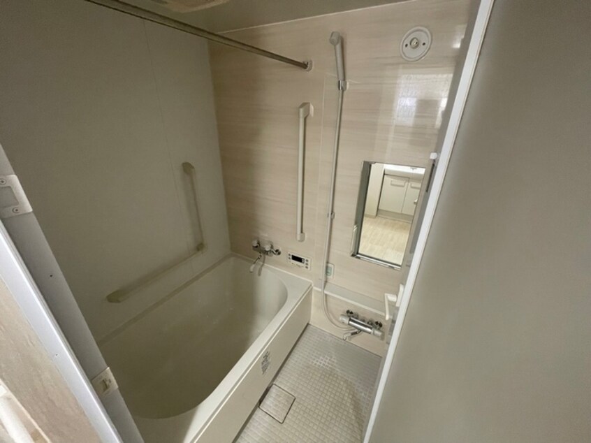 バス／シャワールーム等 ラ･ファミリア山坂