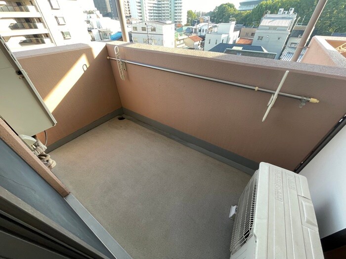 ベランダ・バルコニー ラ･ファミリア山坂