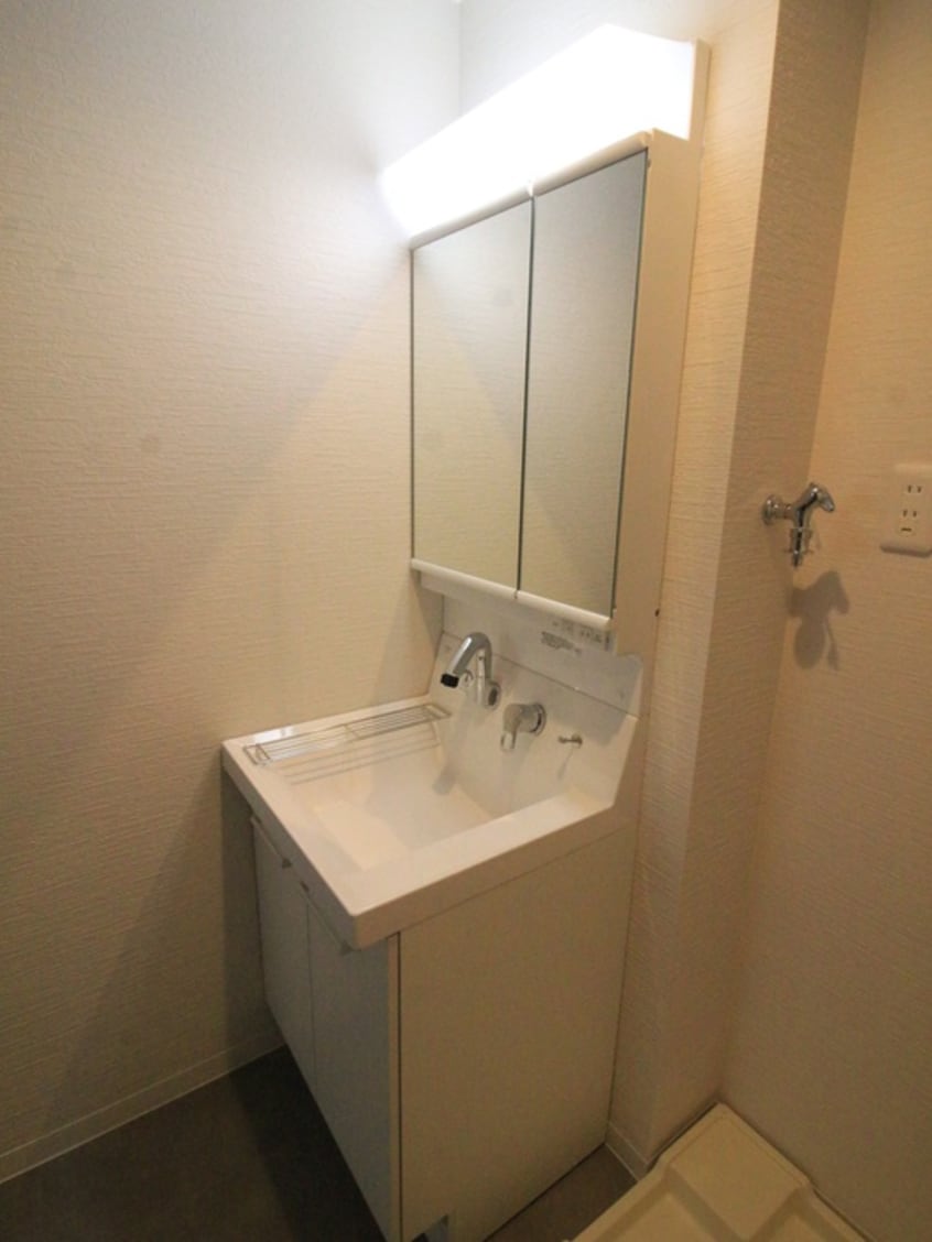 洗面 ALEGRIA若江本町South