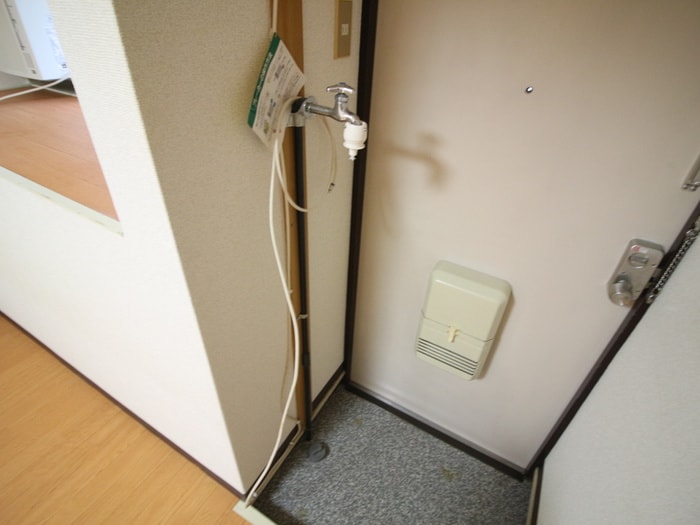 洗濯機置場 ﾂｰﾃﾞｨﾊｳｽ