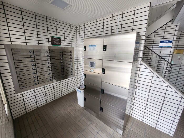 建物設備 ＷＨＩＴＥＰＬＡＺＡ