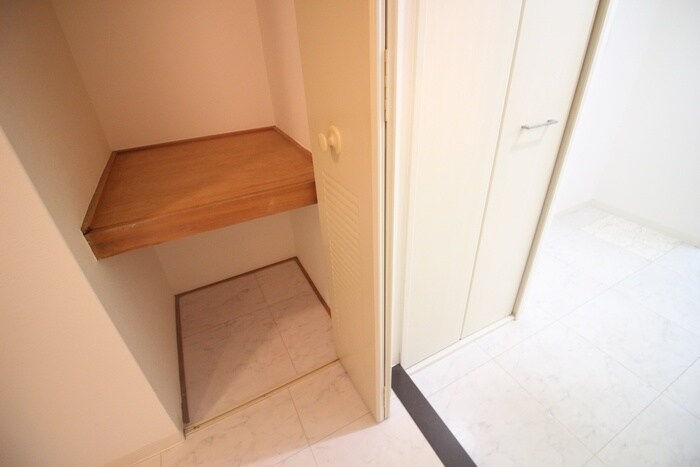 収納 ＷＨＩＴＥＰＬＡＺＡ