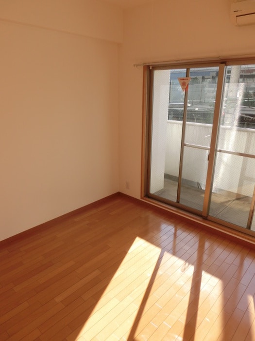 居室 グランドパレス西大路