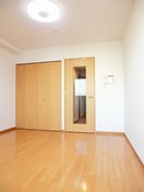 居室 グランドパレス西大路