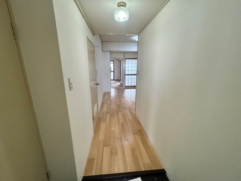 廊下 エクセルハイツ下北