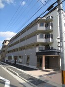 ＰＩＮＥ館の外観