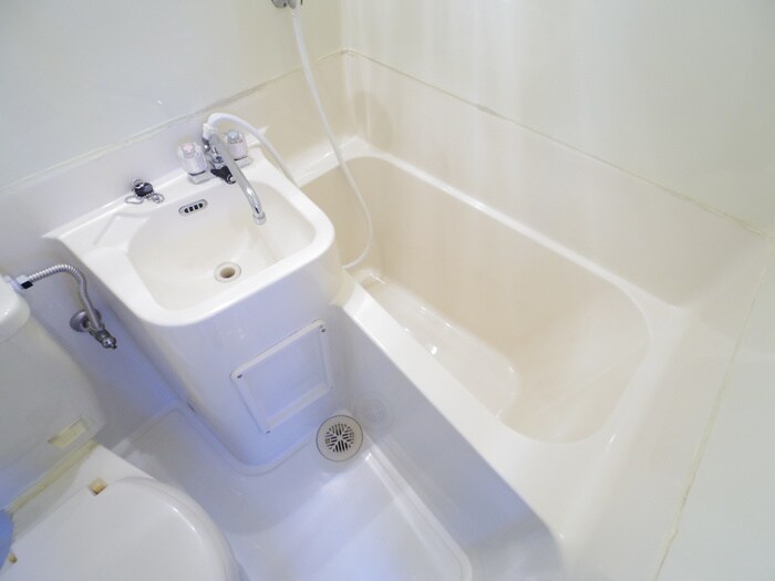 バス／シャワールーム等 吉川ハイツ