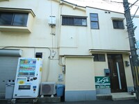 梶町3丁目貸家