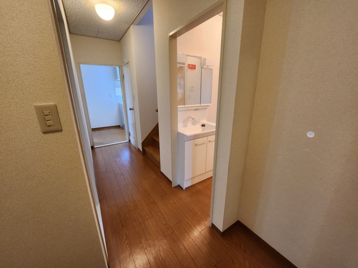 廊下 サンシャイン中津