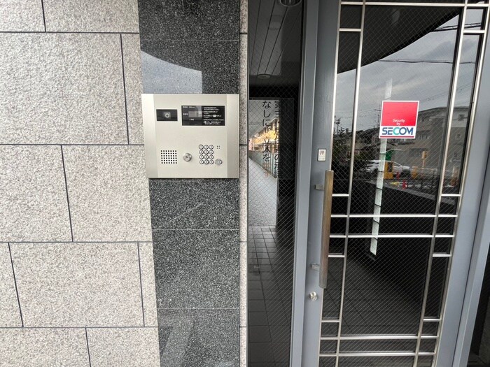 エントランス部分 今井ドゥーズィエムマンション