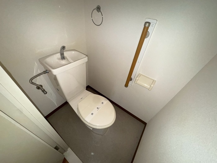 トイレ 藤の棚ハイツ