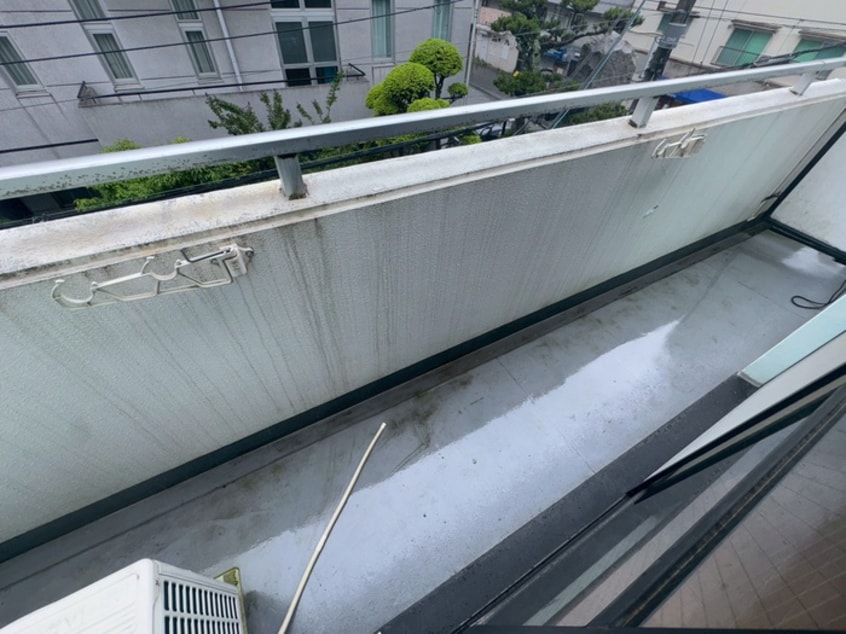 ベランダ・バルコニー 藤の棚ハイツ