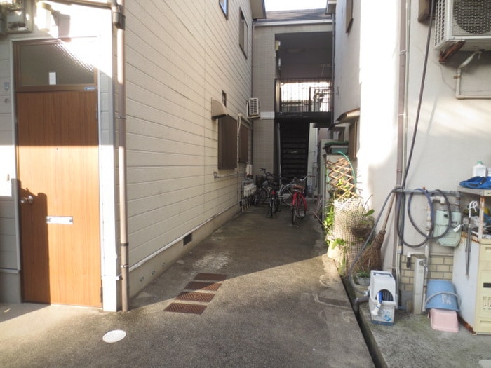 駐輪場 ホワイトハイツ長楽