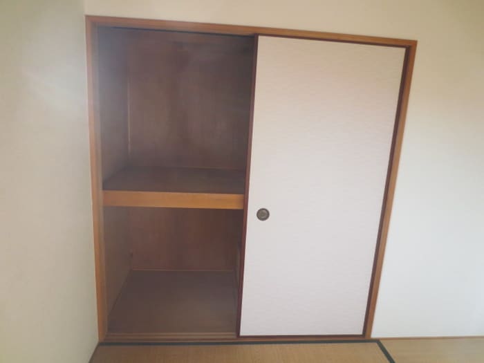 収納 ホワイトハイツ長楽