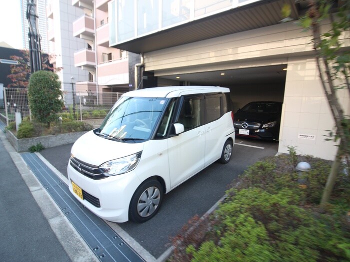 駐車場 エスト－ネ野田阪神(601)