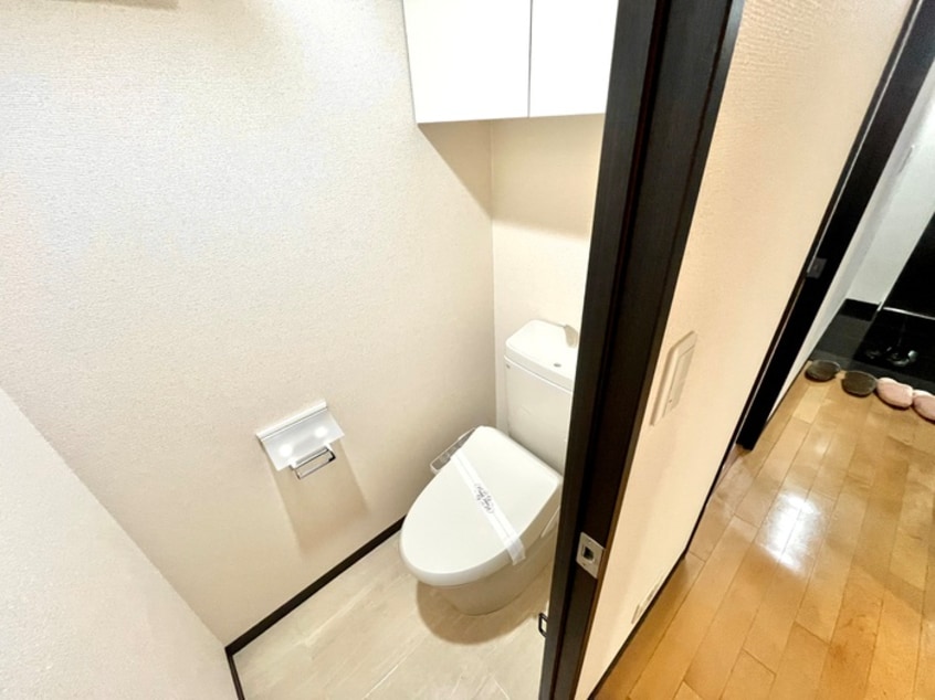 トイレ ネバーランド香櫨園(302)