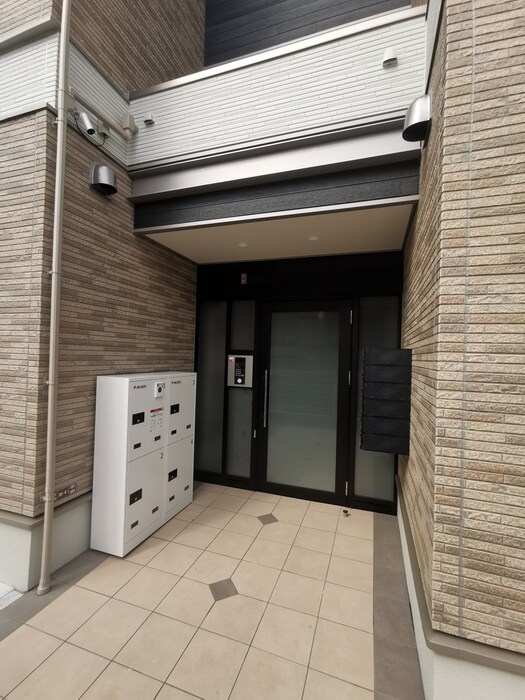 エントランス部分 パレス藤阪東