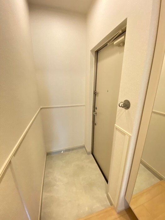 玄関 パレス藤阪東