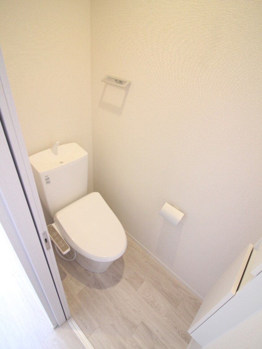 トイレ ラシーネ洛楽A