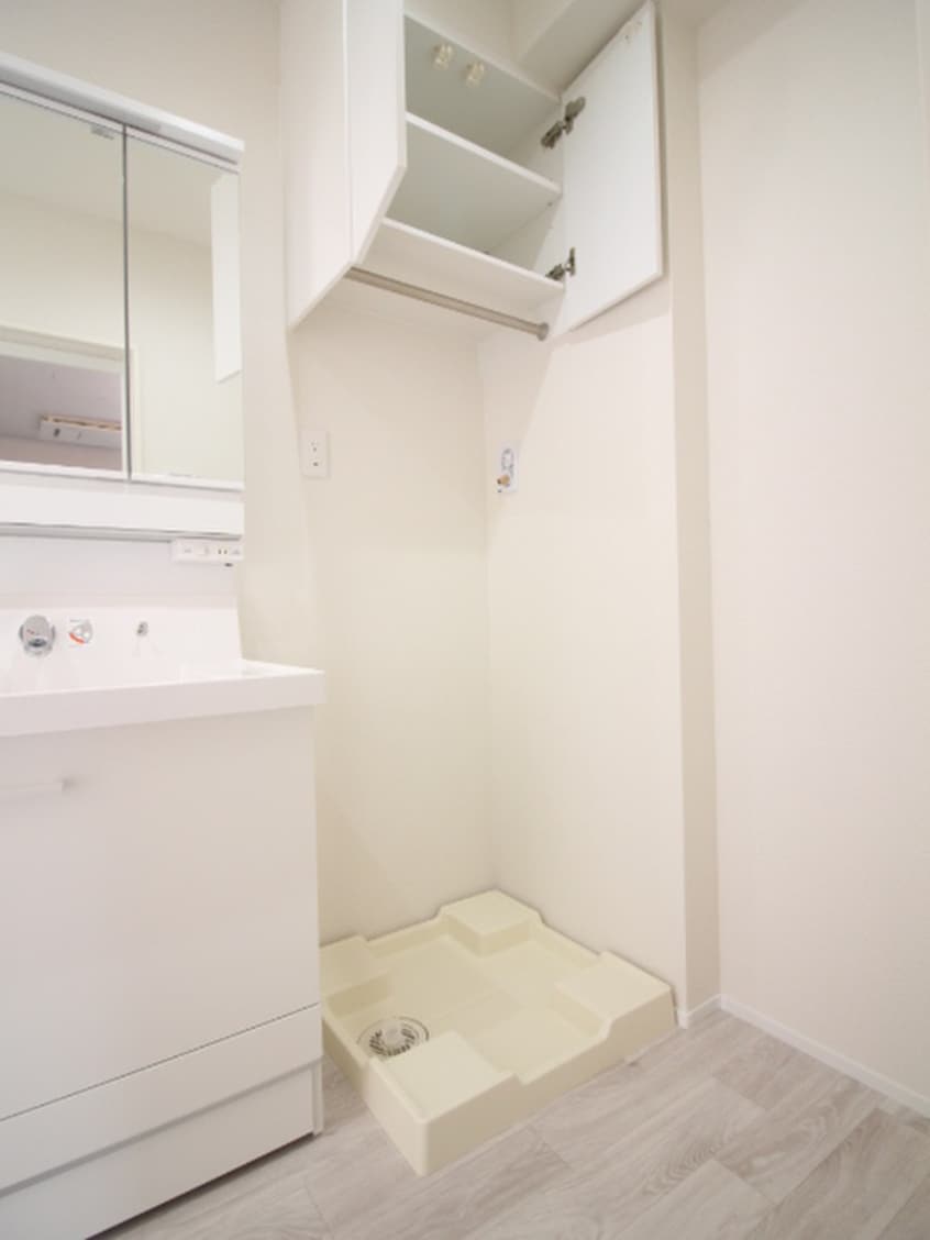 洗濯機置場 ラシーネ洛楽A
