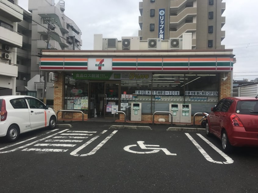 セブンイレブン(コンビニ)まで519m ジェンシア放出
