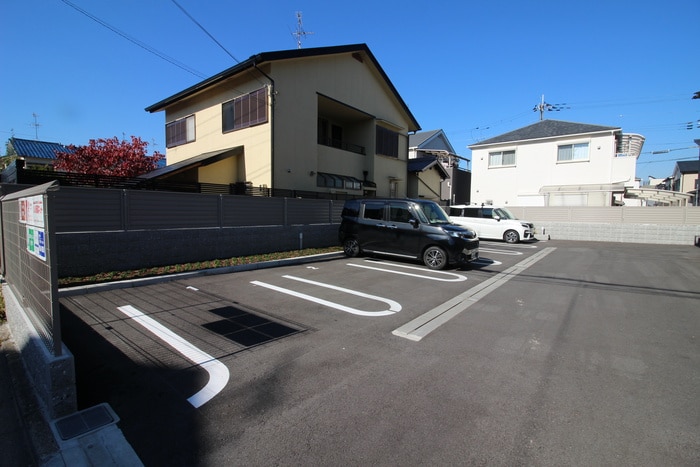 駐車場 メゾン　エインシェント７