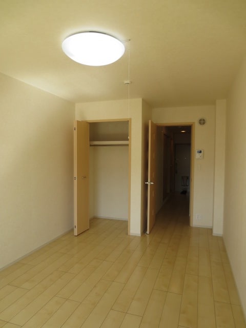 居室 ボナ－ル逆瀬川