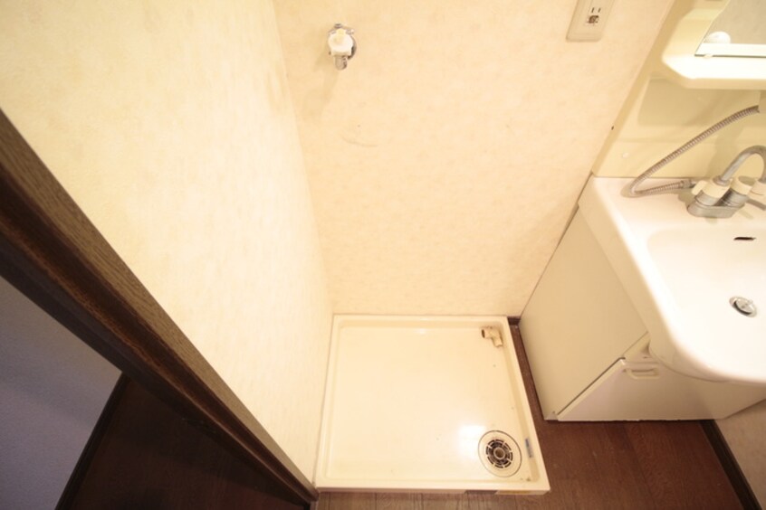 洗濯機置場 ブルネン武庫之荘