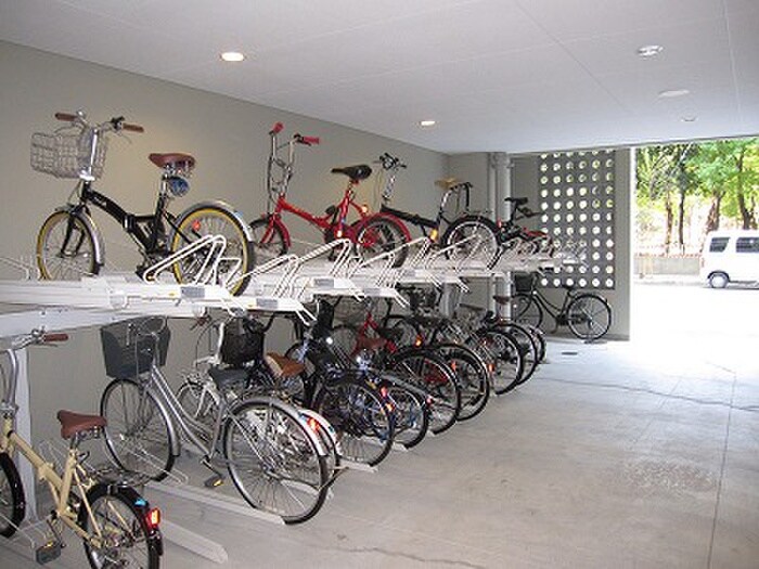 駐輪場 セレッソコート新大阪(723)