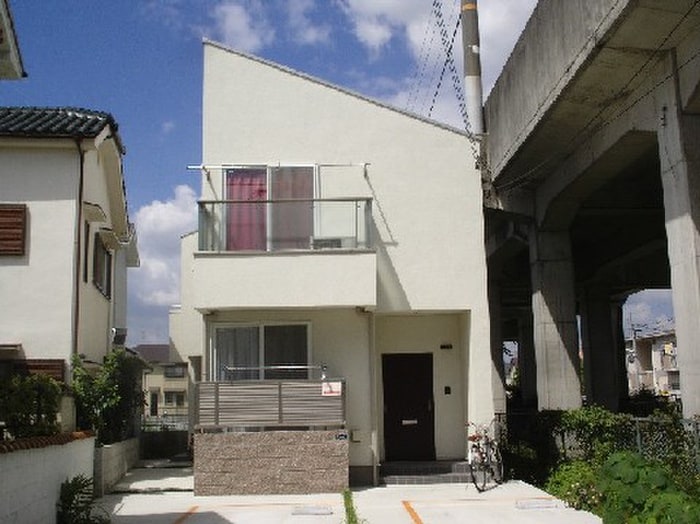 外観写真 ＮＯＷ　ＨＯＵＳＥ