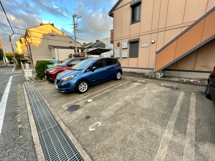 駐車場 ｙｏｓｈｉｄａ　ｐｒｅｄｉｏ