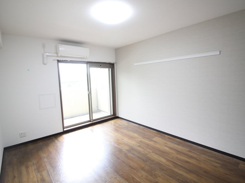 居室 アンリ北詰