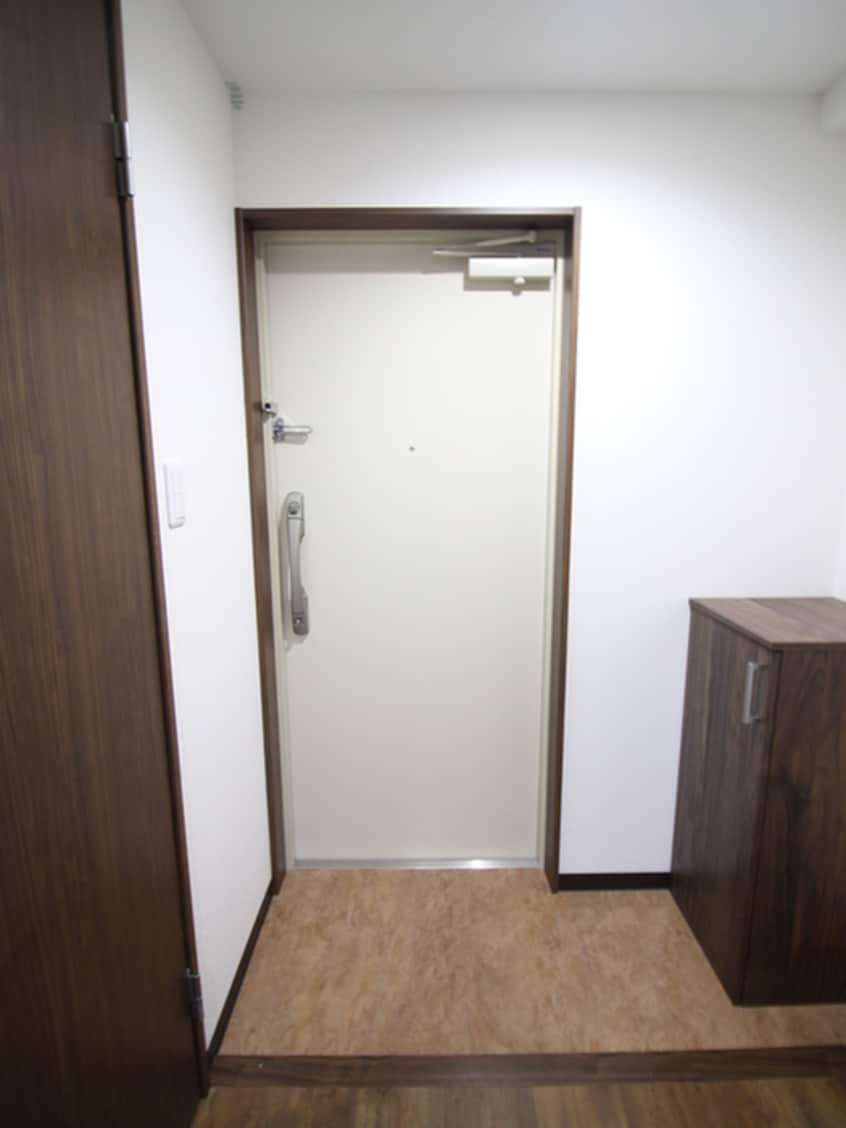 玄関 アンリ北詰