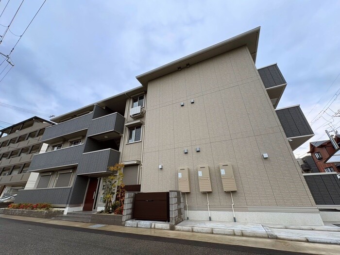 外観写真 GRAMM桂北滝川C棟