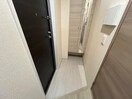 玄関 GRAMM桂北滝川C棟