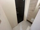 玄関 GRAMM桂北滝川C棟