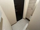 玄関 GRAMM桂北滝川C棟