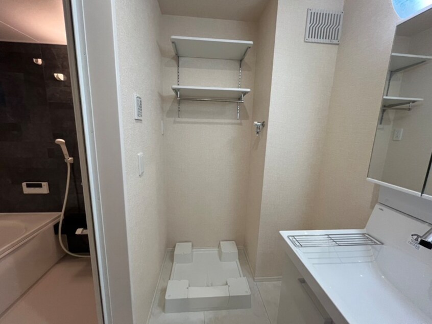 洗濯機置場 GRAMM桂北滝川C棟